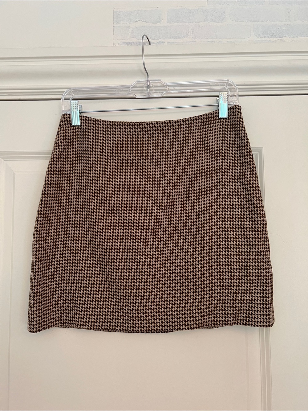 Houndstooth Mini Skirt in Brown and Cream